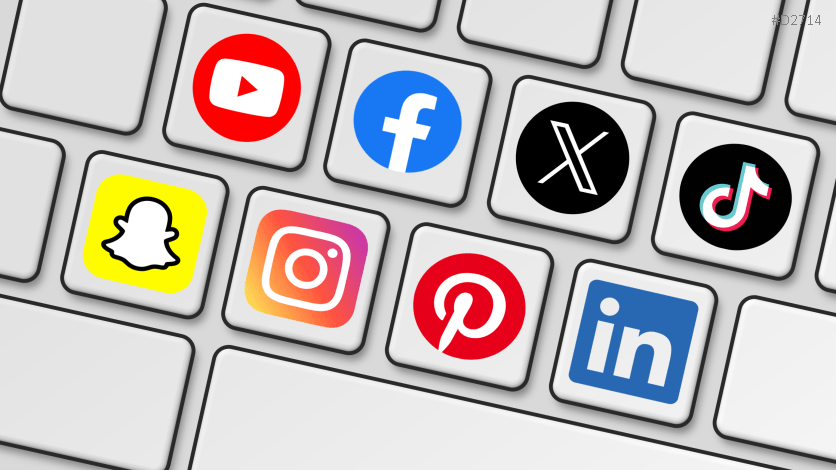 Social Media Icons Keyboard