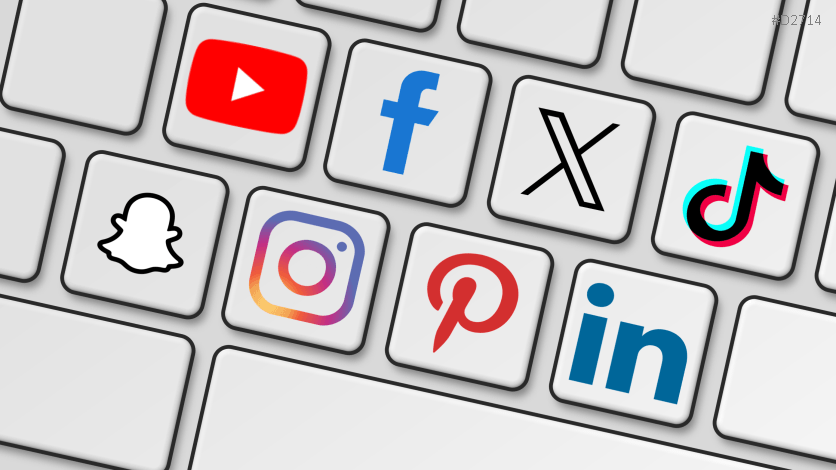 Social Media Icons Keyboard