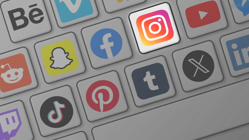 Social Media Icons Keyboard