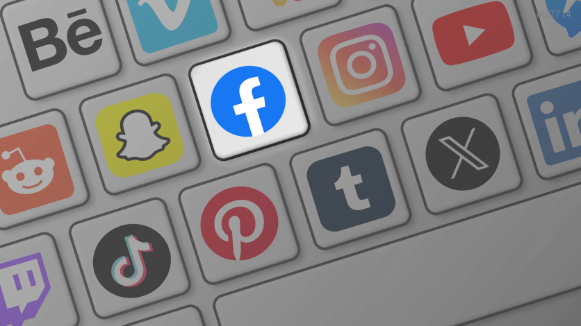 Social Media Icons Keyboard