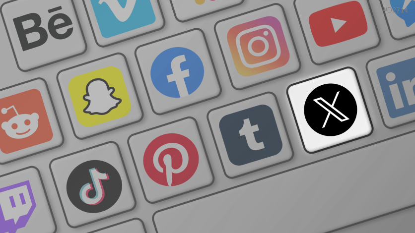Social Media Icons Keyboard